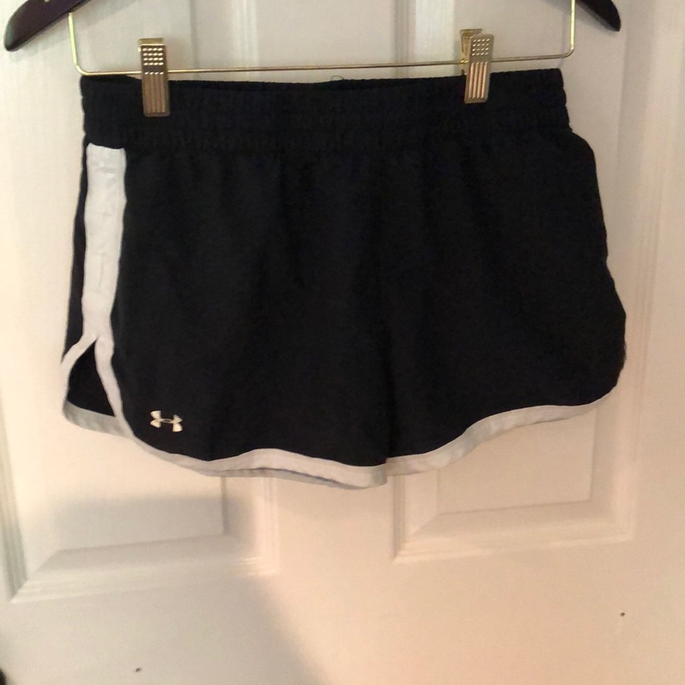 Small under armour running shorts
